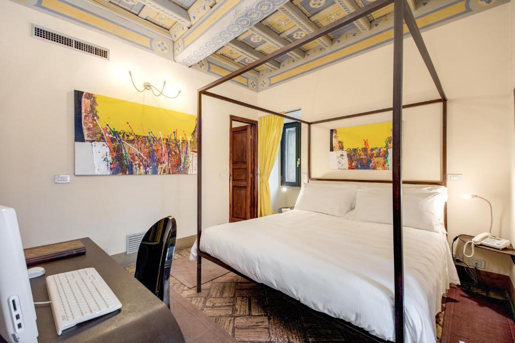 Residenza Torre Colonna Bed & Breakfast Рим Стая снимка